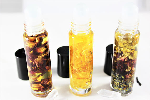 Organic Essential Oil Perfume Blend